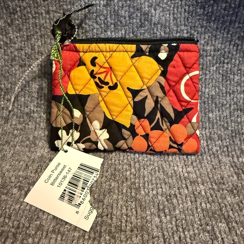 Vera Bradley Coin Wallet Bittersweet Floral Zip Closure Quilted Hippie‎ Boho